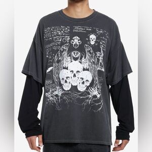 NWOT Social Collision Skulls Sketch Oversized Twofer Long-Sleeve T-Shirt